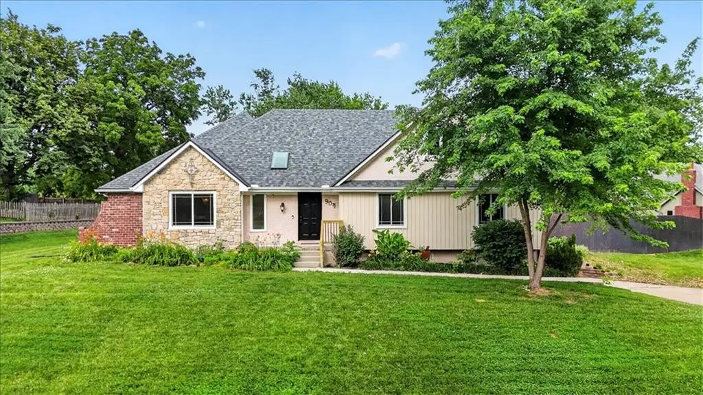 904 SW 44th Street, Blue Springs, MO 64015 - #1