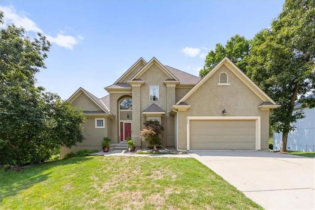 1829 SW Twincreek Place, Blue Springs, MO 64015 - #1