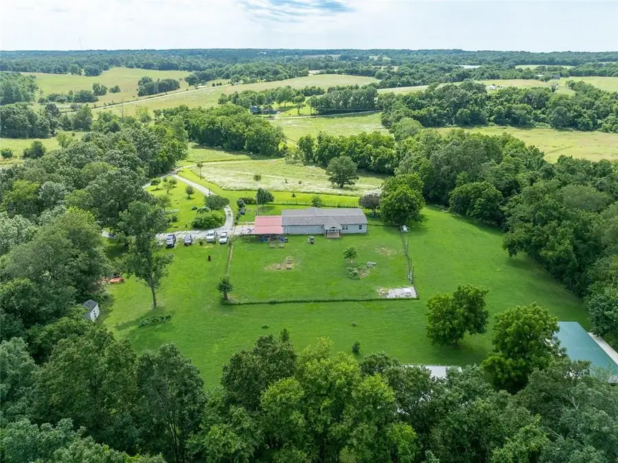17905 Raven Road, Benton, MO 64844 - #3