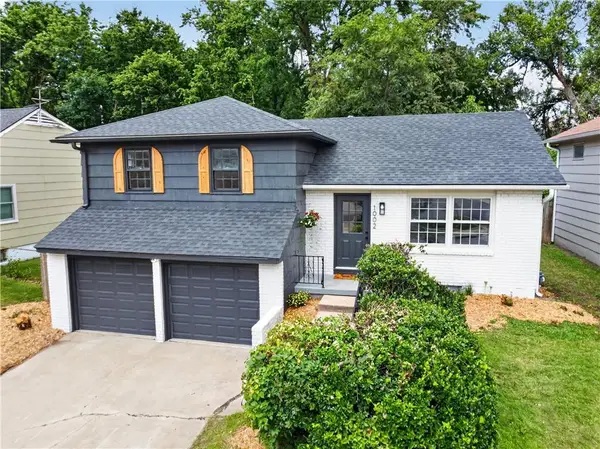 1002 E 79th Street, Kansas City, MO 64131