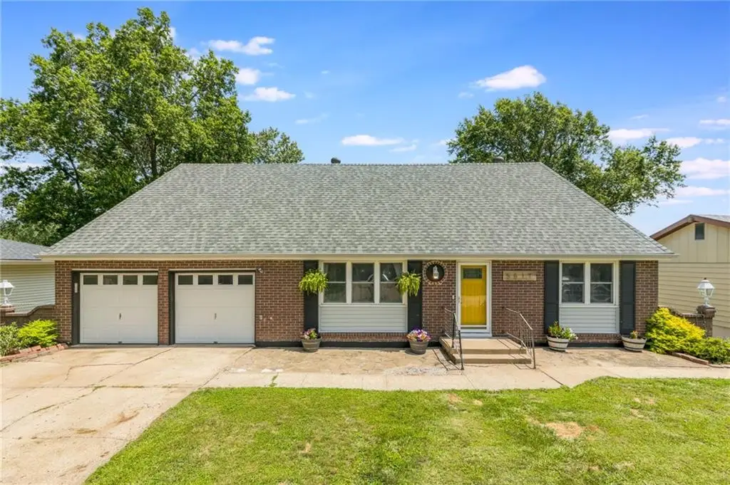 5817 N Colorado Avenue, Kansas City, MO 64119 - #1