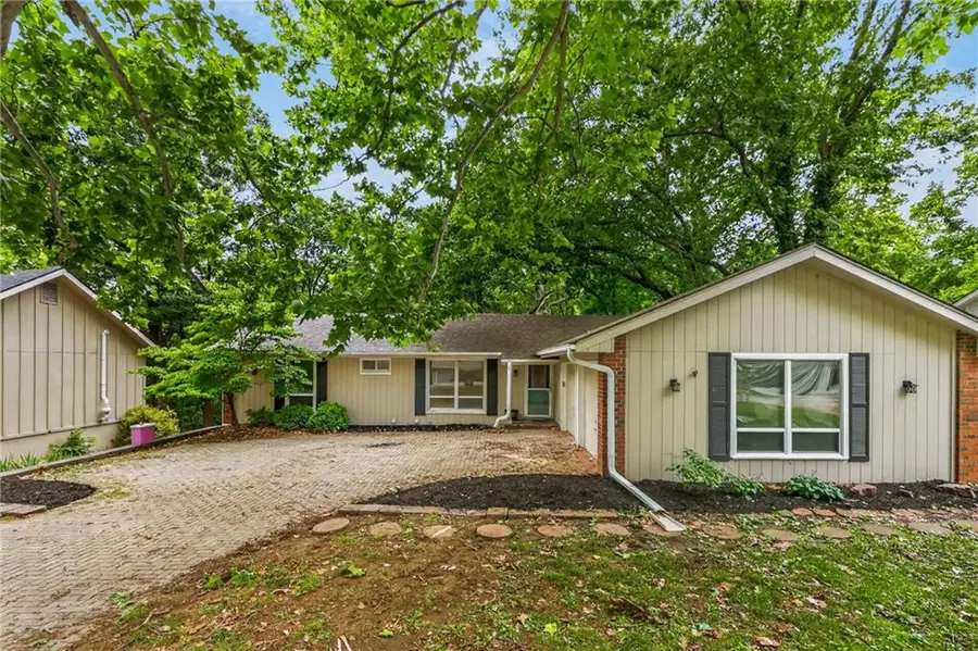 6512 NW Quail Run Drive, Kansas City, MO 64152 - #2