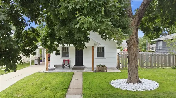 4738 Canterbury Street, Roeland Park, KS 66205