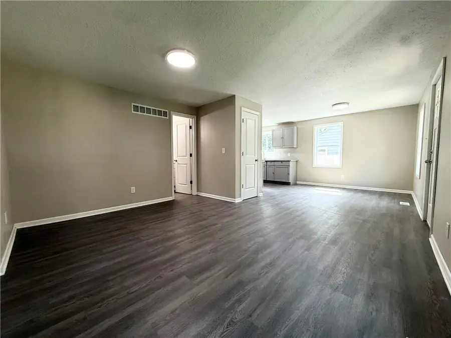 5235 Edith Avenue, Kansas City, KS 66104 - #3