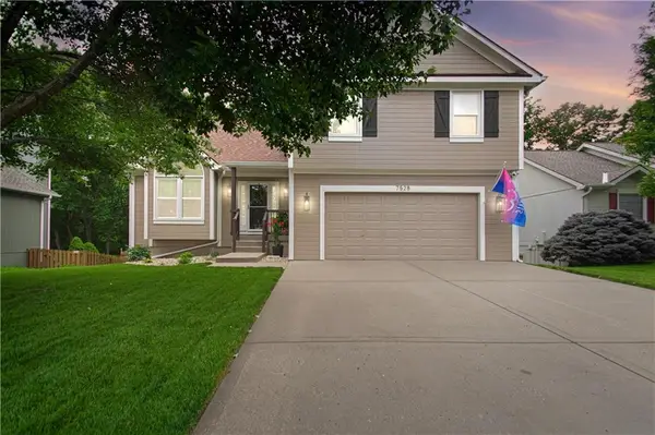 7528 N Tullis Avenue, Kansas City, MO 64158