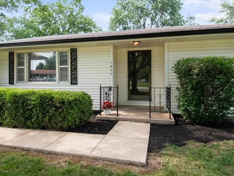 1605 E Franklin Street, Clinton, MO 64735 - #3