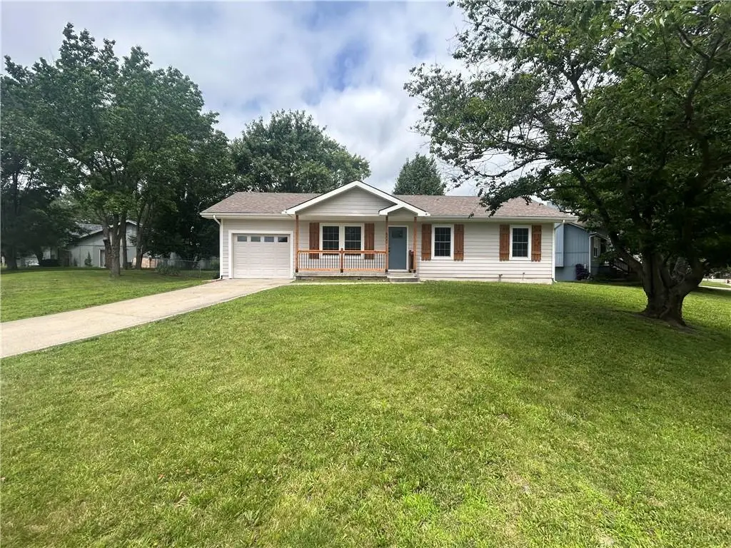 500 N Harding Street, Oak Grove, MO 64075 - #1