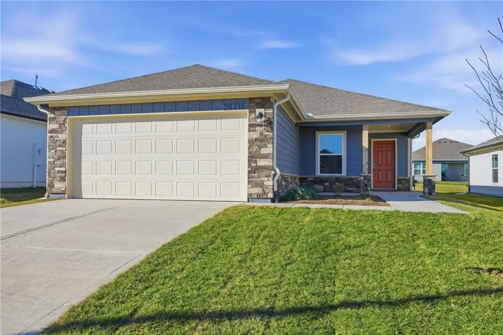 20254 W 195th Street, Spring Hill, KS 66083 - #1
