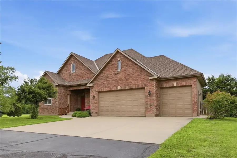 31502 E Heidelberger Road, Buckner, MO 64016 - #3