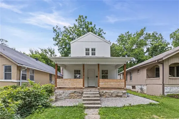 6214 Tracy Avenue, Kansas City, MO 64110