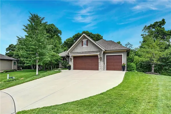 5707 Constance Street, Shawnee, KS 66216