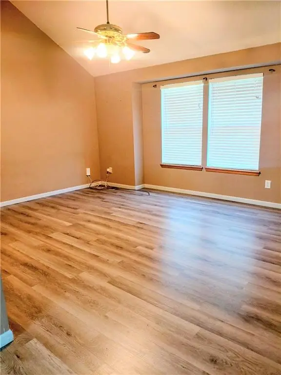 1228 NE Grand Avenue, Lees Summit, MO 64086 - #3