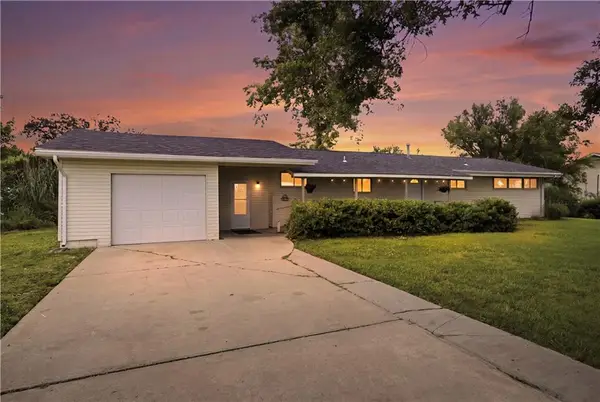 1116 N 3rd Street, Fredonia, KS 66736