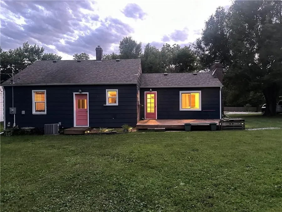 13811 Belmont Avenue, Grandview, MO 64030 - #3