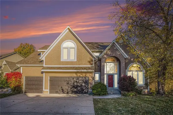 11308 W 143rd Terrace, Overland Park, KS 66221
