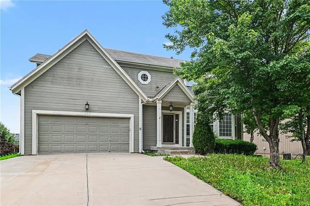891 S Clearwater Creek Drive, Olathe, KS 66061 - #1