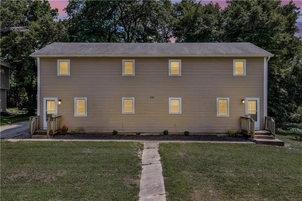 218 W South Street, Warrensburg, MO 64093 - #1
