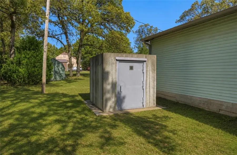 2718 S Wood Street, Galena, KS 66739 - #3