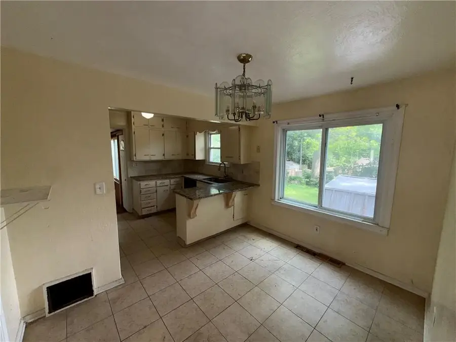 6819 W 78th Street, Overland Park, KS 66204 - #3