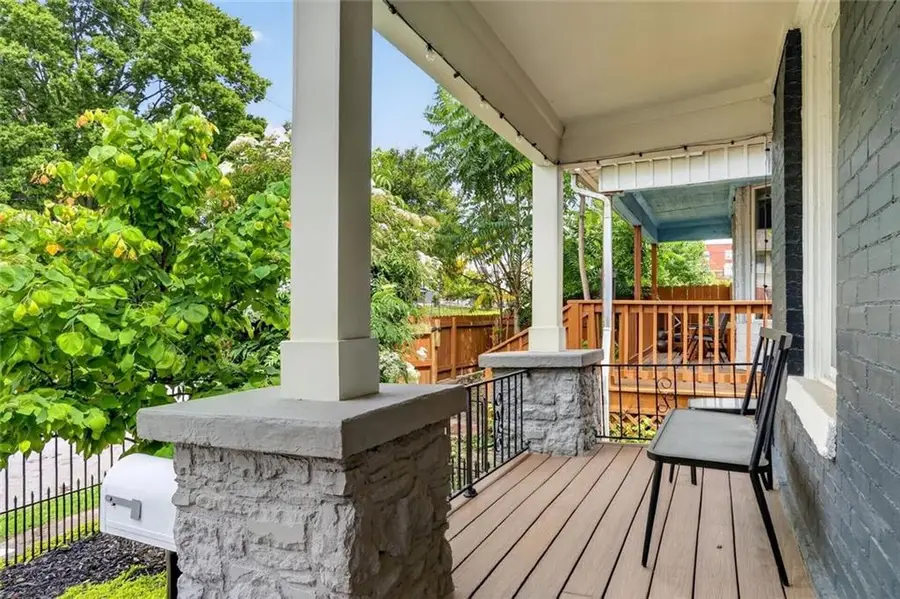 3917 Central Street, Kansas City, MO 64111 - #2