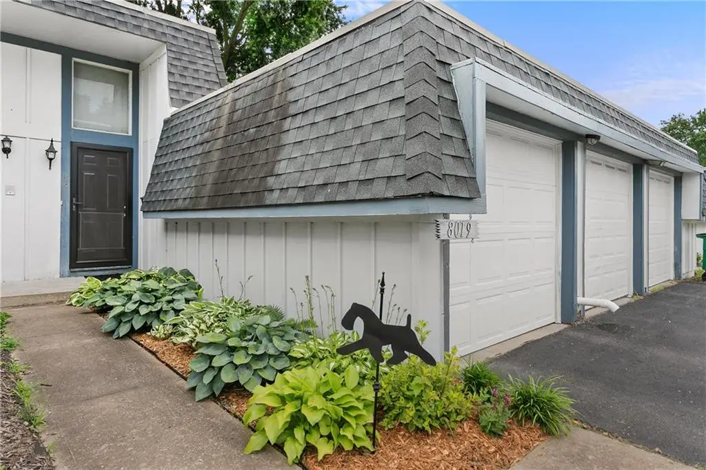 8019 E 130 Court E, Grandview, MO 64030 - #1