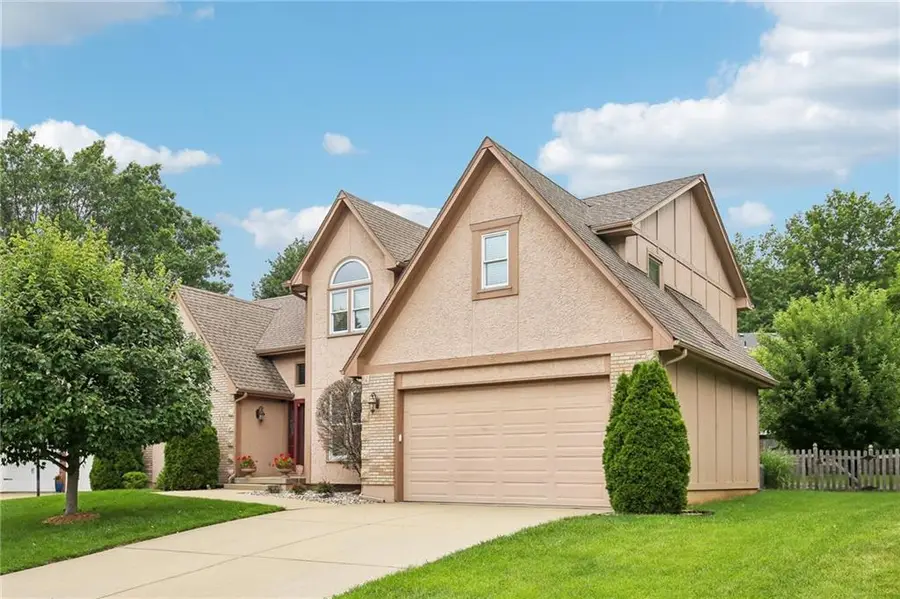 1083 NE Greenwood Court, Blue Springs, MO 64014 - #2