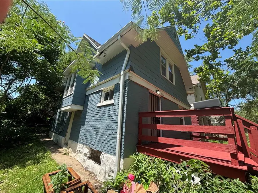 1014 Agnes Avenue, Kansas City, MO 64127 - #3