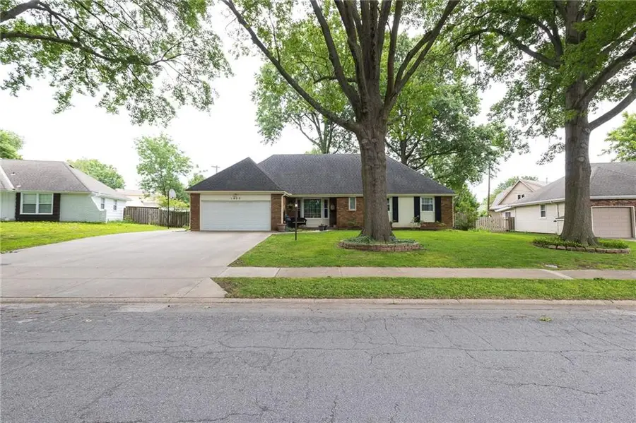 1400 SW Charleston Street, Lees Summit, MO 64081 - #3