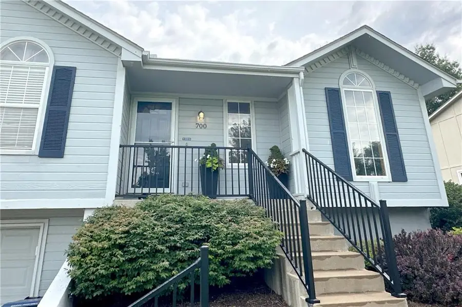700 NE Hunters Ridge, Lees Summit, MO 64086 - #3
