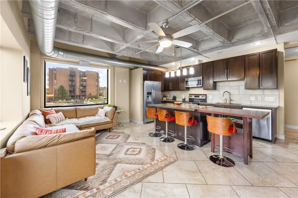 2940 Baltimore Avenue #1201, Kansas City, MO 64108 - #1