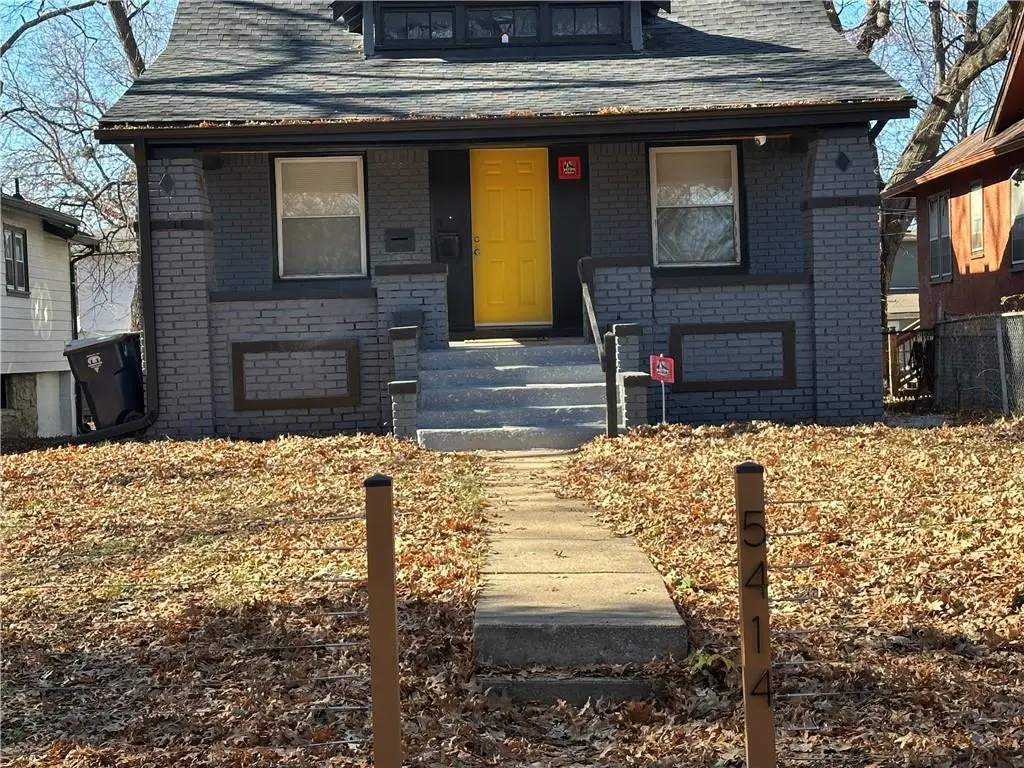 5414 Brooklyn Avenue, Kansas City, MO 64130 - #1