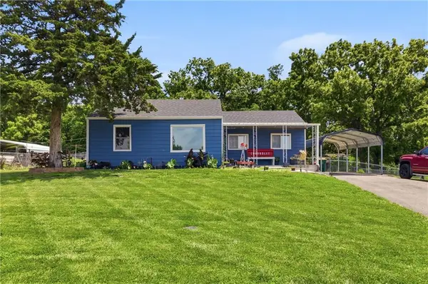 1501 N 94th Street, Kansas City, KS 66112