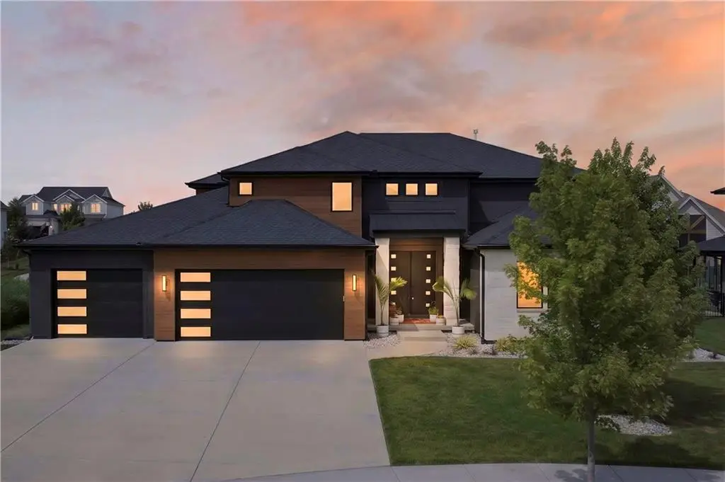 12318 W 169th Terrace, Overland Park, KS 66221 - #1