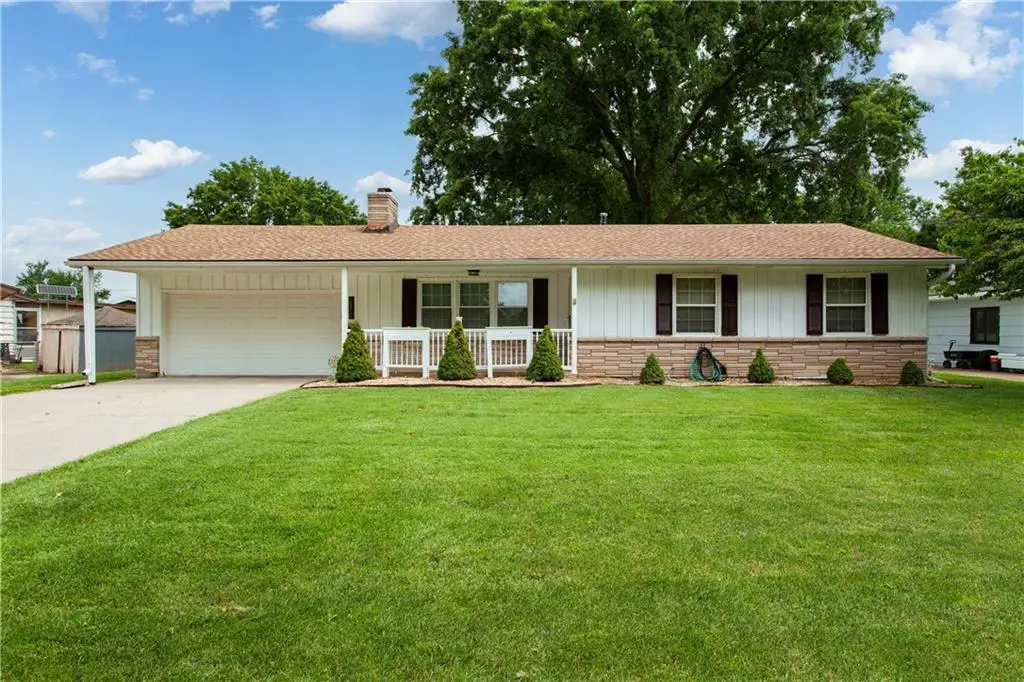 18200 Hanthorne Drive, Independence, MO 64057 - #1