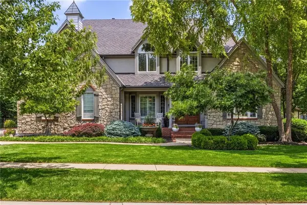 14107 Manor Road, Leawood, KS 66224