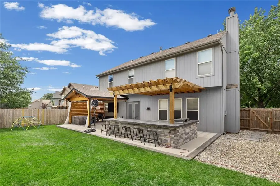 18713 W 160th Street, Olathe, KS 66062 - #2