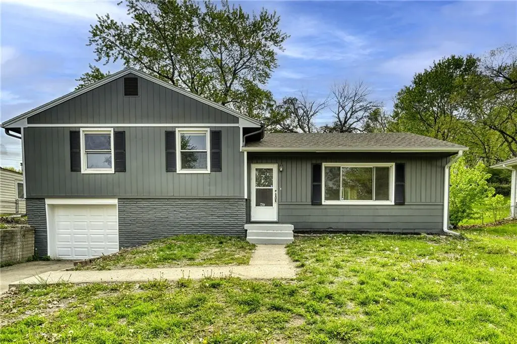 3535 N Chelsea Avenue, Kansas City, MO 64117 - #1