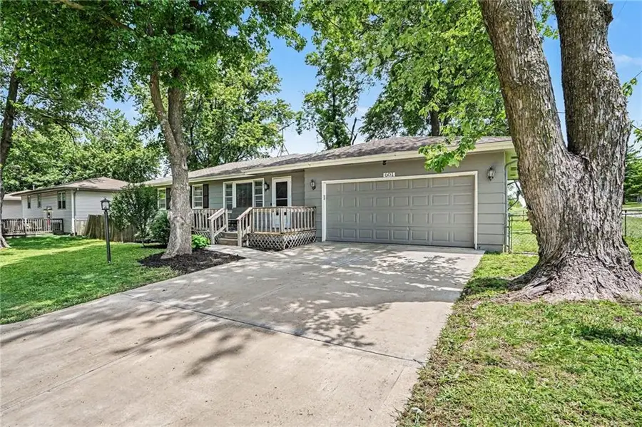 601 Mark Street, Lathrop, MO 64465 - #3