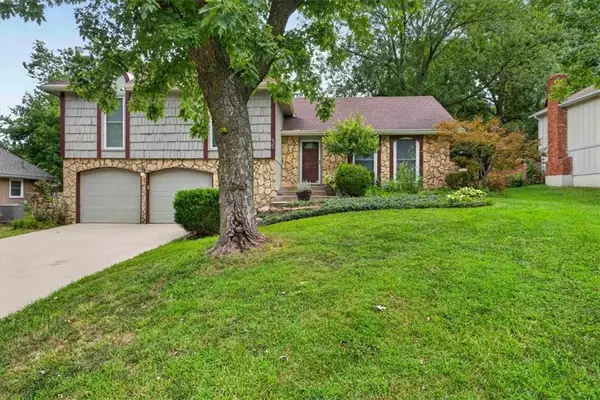 8107 Noland Road, Lenexa, KS 66215