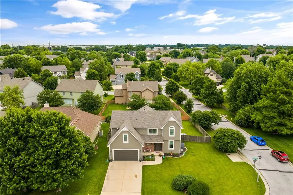 15337 S Greenwood Street, Olathe, KS 66062 - #1