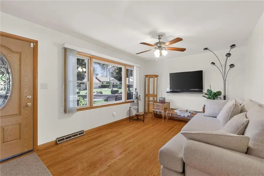 3506 Kimball Avenue, Kansas City, KS 66104 - #3
