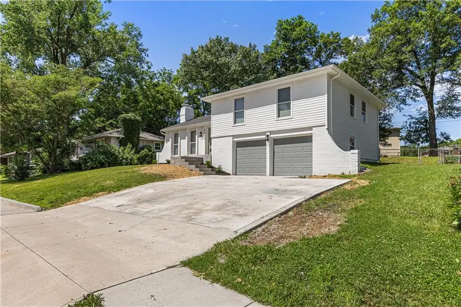 5140 Goodman Lane, Overland Park, KS 66202 - #3