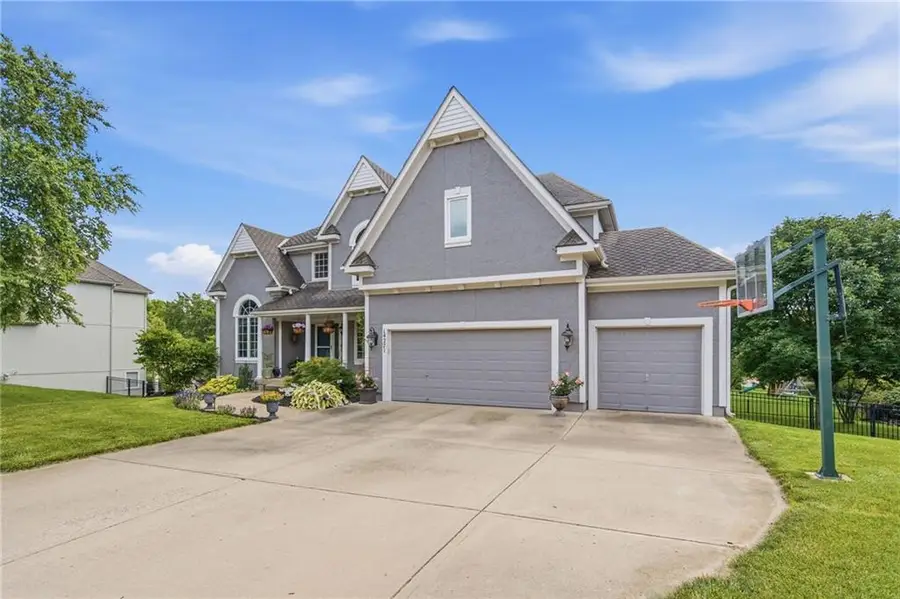 14271 W 156th Terrace, Olathe, KS 66062 - #2