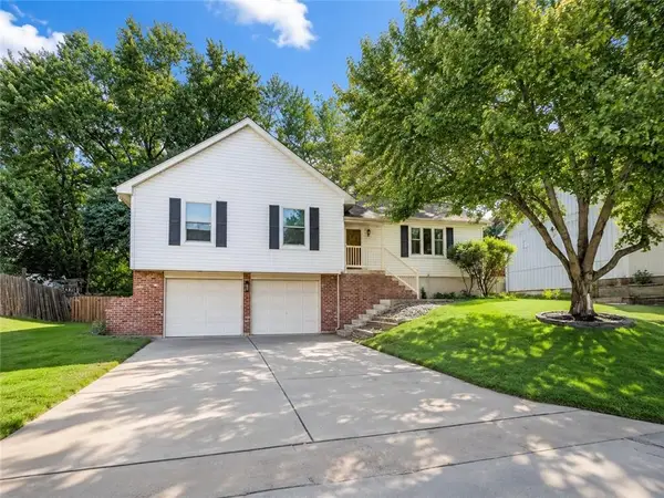 2123 8th Street, Blue Springs, MO 64015
