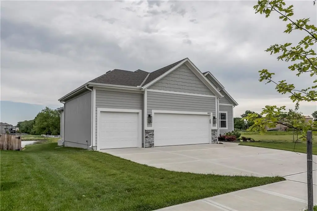 18722 W 169th Terrace, Olathe, KS 66062 - #1