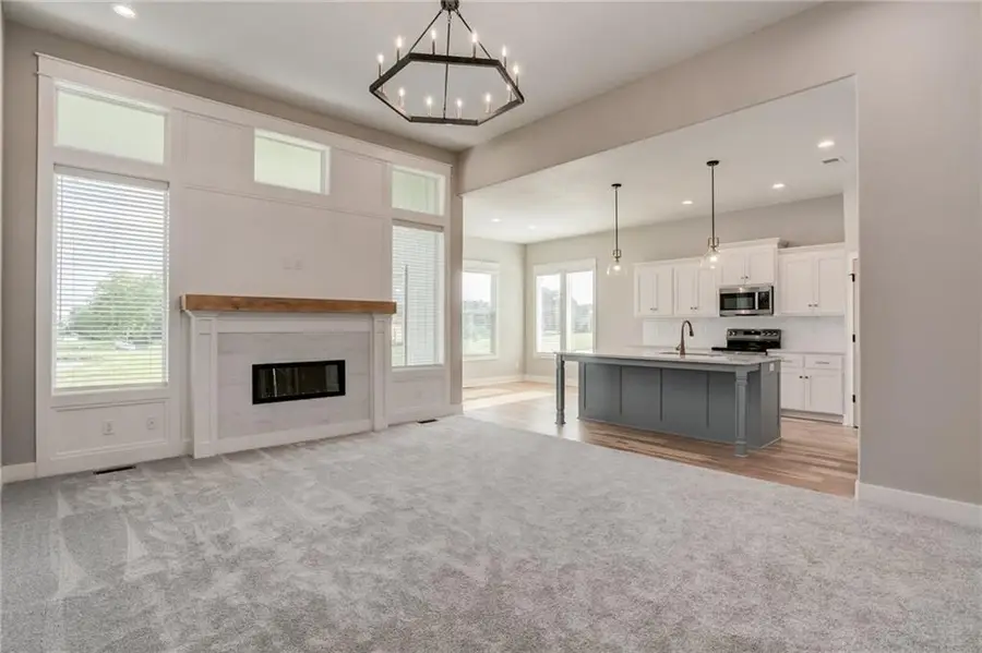 18722 W 169th Terrace, Olathe, KS 66062 - #3