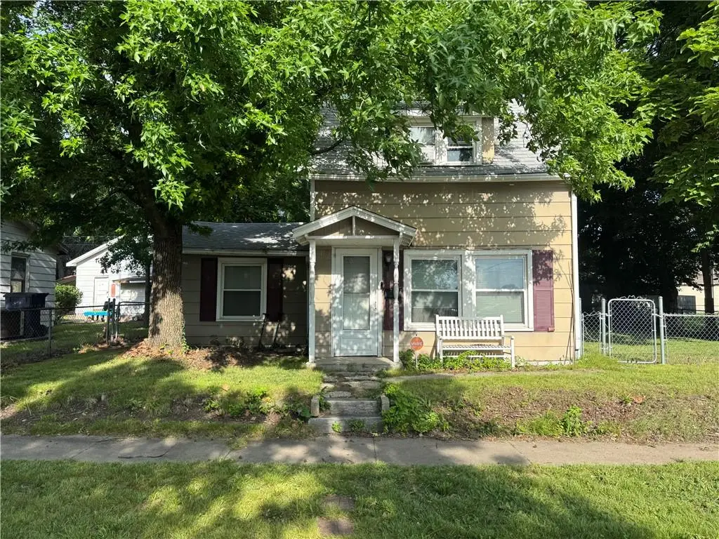 416 N Hall Street, Webb City, MO 64870 - #1
