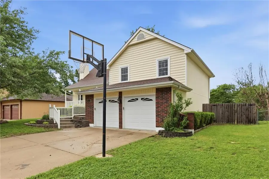 1209 SW Trail Ridge Drive, Blue Springs, MO 64015 - #3