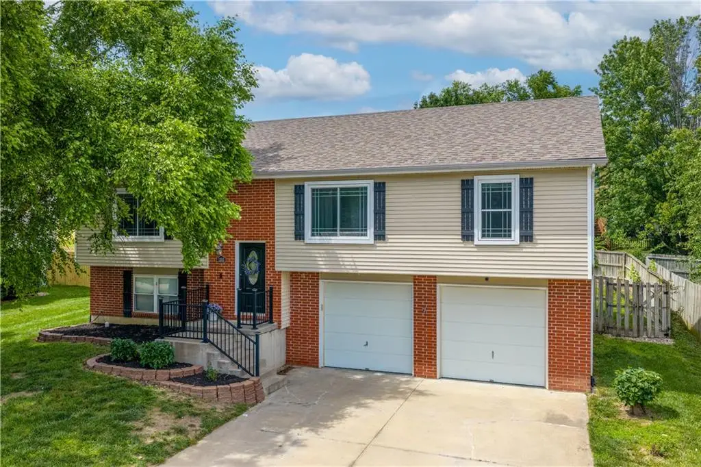 1305 Kimberly Drive, Warrensburg, MO 64093 - #1