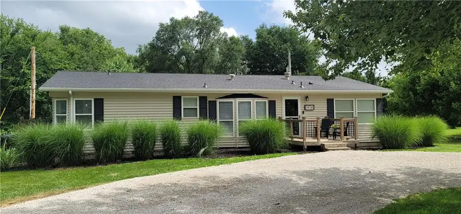 24761 Chiles Road, Paola, KS 66071 - #2